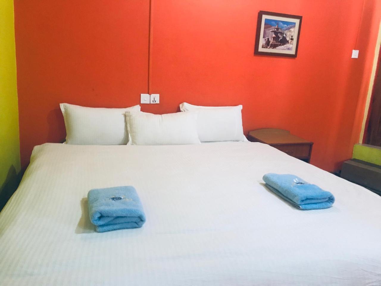 Hotel Yac Donalds Kāgbeni 외부 사진